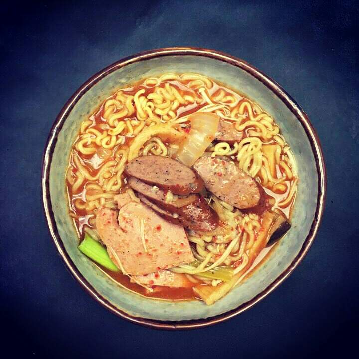 Buddae-jjigae (Korean army base stew)